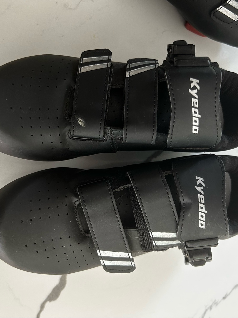 Women's Black Athletic Cycling Shoes with Secure Straps